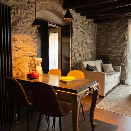 Apartamento Pietralago, Con Giardino Vista *